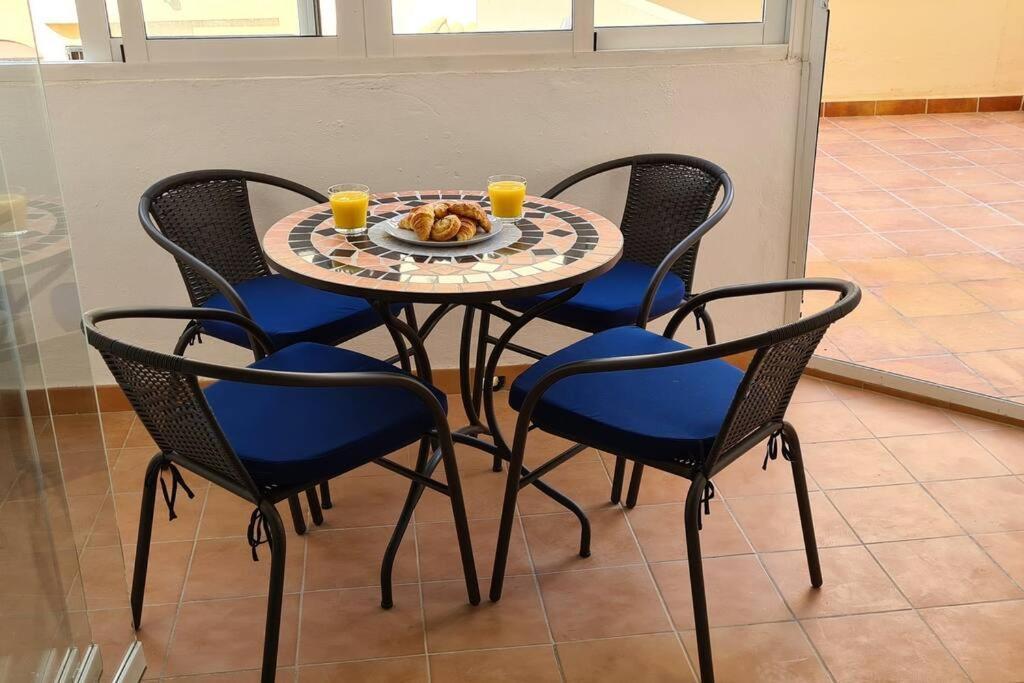 Estepona Port Beachside Apartment - Marina Bay Ngoại thất bức ảnh