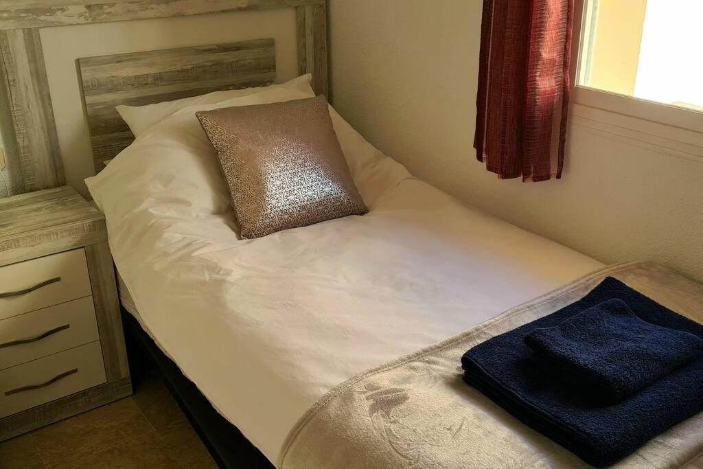 Estepona Port Beachside Apartment - Marina Bay Ngoại thất bức ảnh