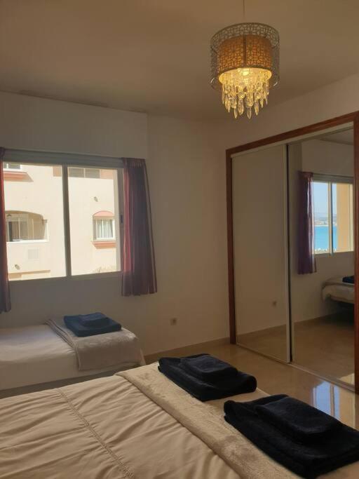 Estepona Port Beachside Apartment - Marina Bay Ngoại thất bức ảnh